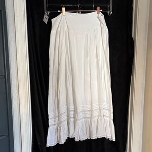 American Eagle Outfitters White Maxi Skirt